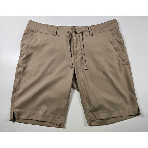 Magellan Sportswear Pants - Magellan size XL women's drawstring waist packable nylon zip pocket shorts EUC *